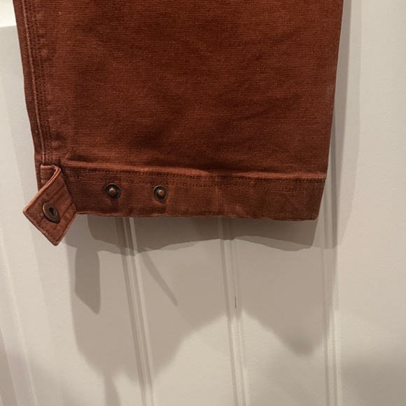 Duluth Trading Co Women's Rust Cargo Jeans - Picture 4 of 7